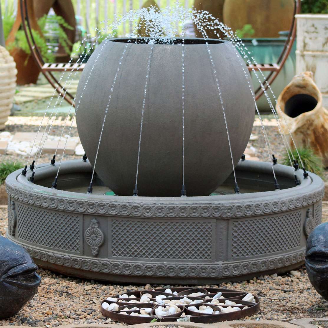 Rum Pot with Sicilia Water Feature